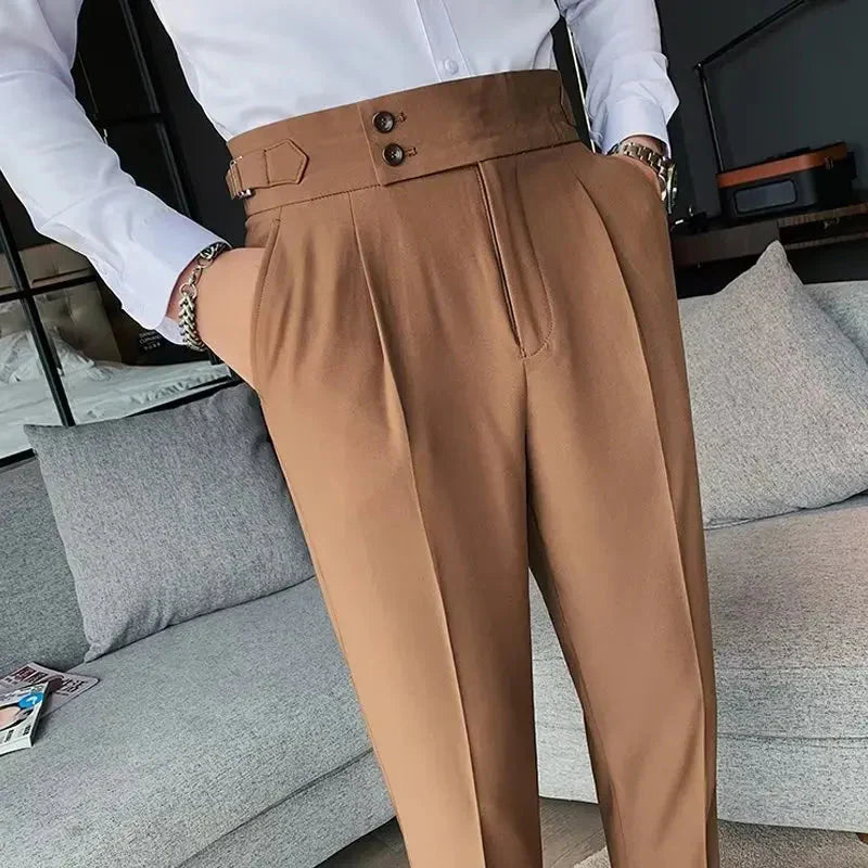Calça de Alfaiataria Masculina Forllini FL212 em tecido premium, elegante e confortável.