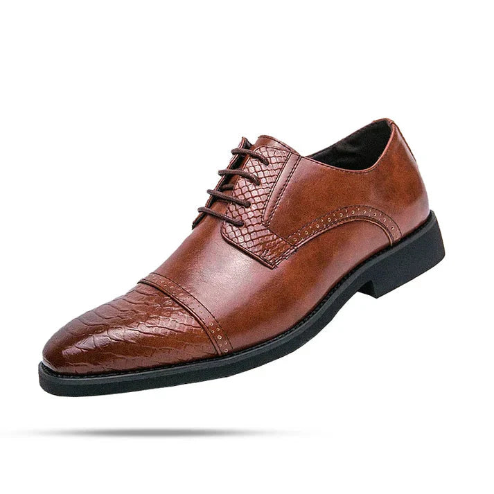 Sapato Masculino Derby Forllini FL362 em couro texturizado, disponível em branco, marrom e preto.