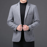Blazer Masculino Forllini FL188 em tecido leve e corte moderno.