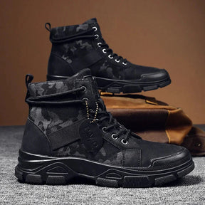 Bota Masculina Forllini FL048 em couro premium com design moderno.