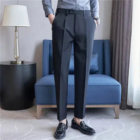 Calça de Alfaiataria Masculina Forllini FL209 em tecido premium e design sofisticado.