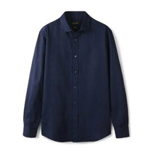 Camisa de Linho Lisa Masculina Forllini FL347 em fundo neutro.