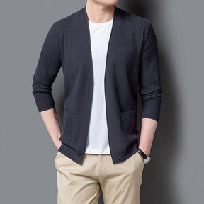 Cardigan Masculino Básico Forllini FL379 em lã, viscose e caxemira.