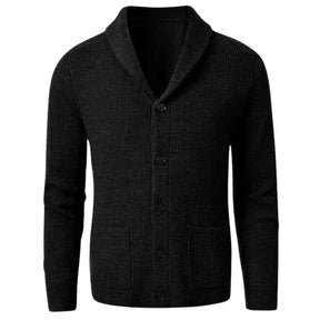 Cardigan Masculino Gola em V Forllini FL390 em lã merino, acrílico e nylon, com bolsos e fechamento por botões.