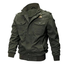 Jaqueta Masculina Forllini FL096 em tecido impermeável, ideal para todas as estações.