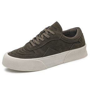 Tênis Masculino Forllini FL265 em camurça, estilo moderno e conforto.